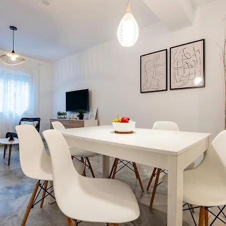 Vive דירה פואנגירולה